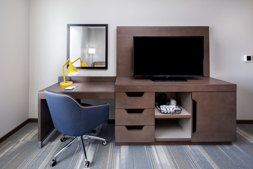 Hampton Inn and Suites San Diego Airport Liberty Station 38/46