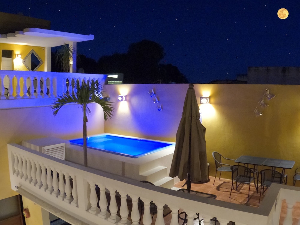 Del Peregrino Hotel 6/58
