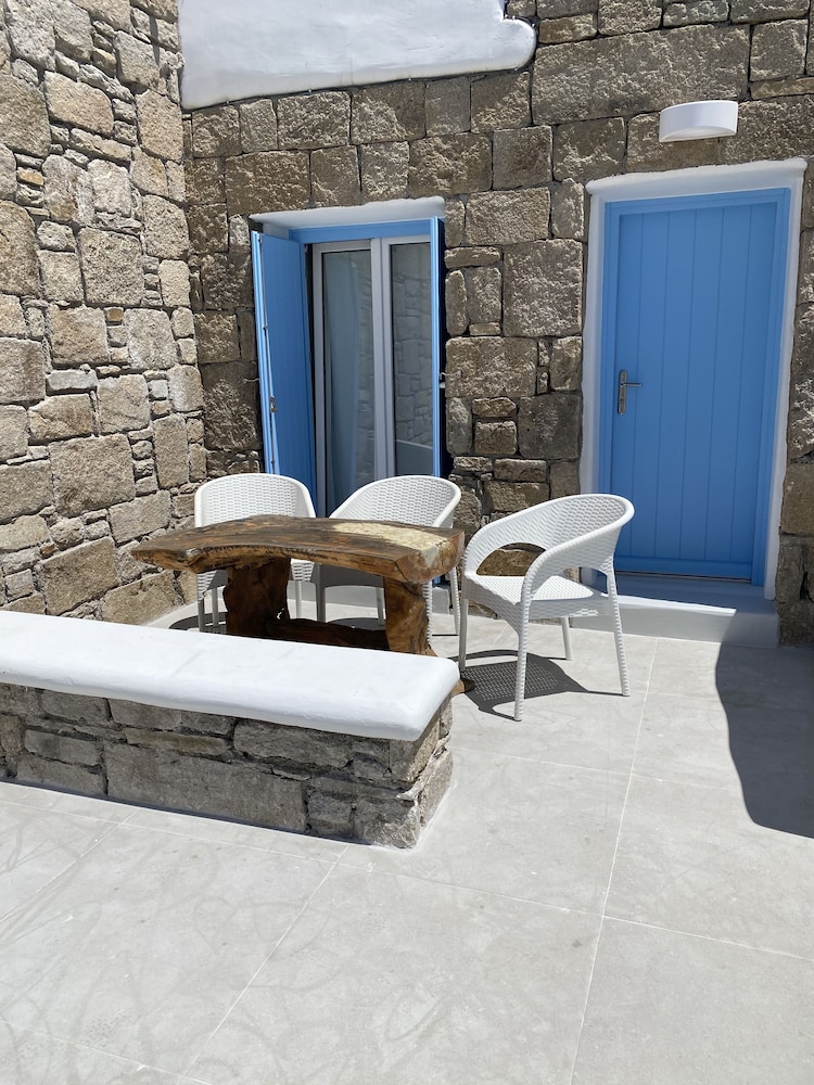 Eternal Suites 18/41