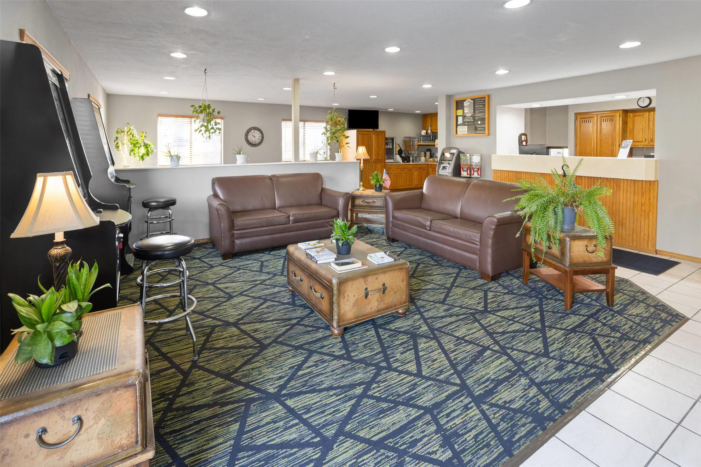 Super 8 By Wyndham New Stanton 11/16