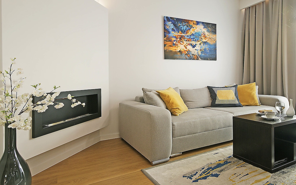 IRS ROYAL APARTMENTS - IRS Neptun Park 28/50