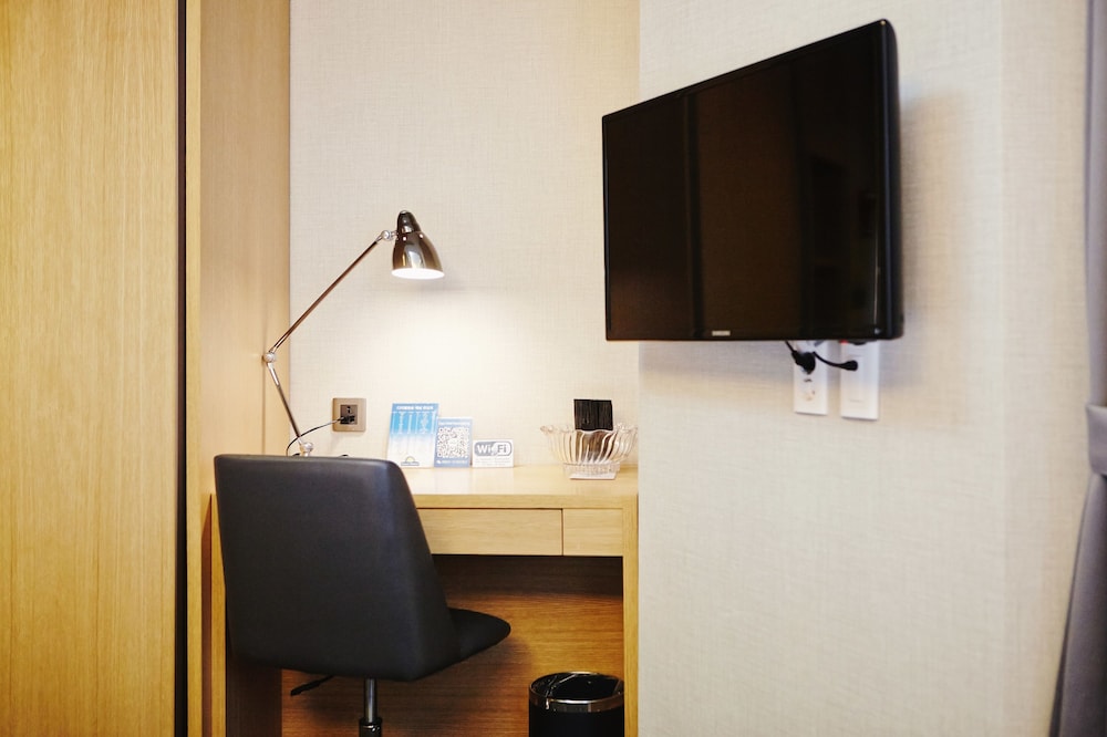 Days Hotel by Wyndham Seoul Myeongdong 51/56
