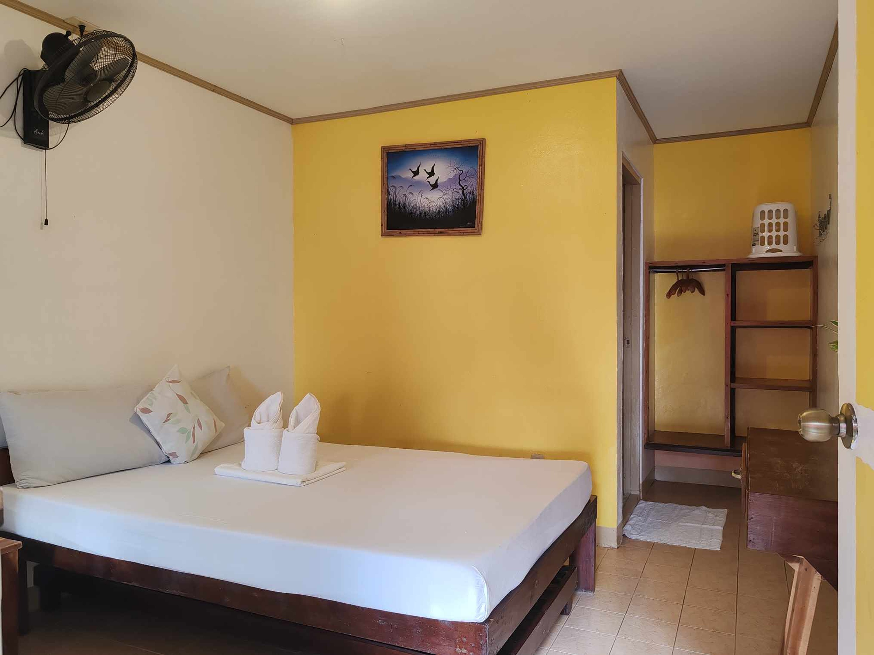 Standard Double Room with Aircon