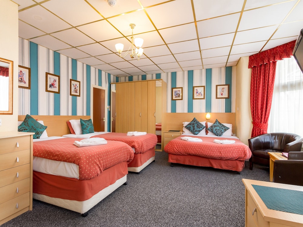 The Oak Lea Hotel 9/40