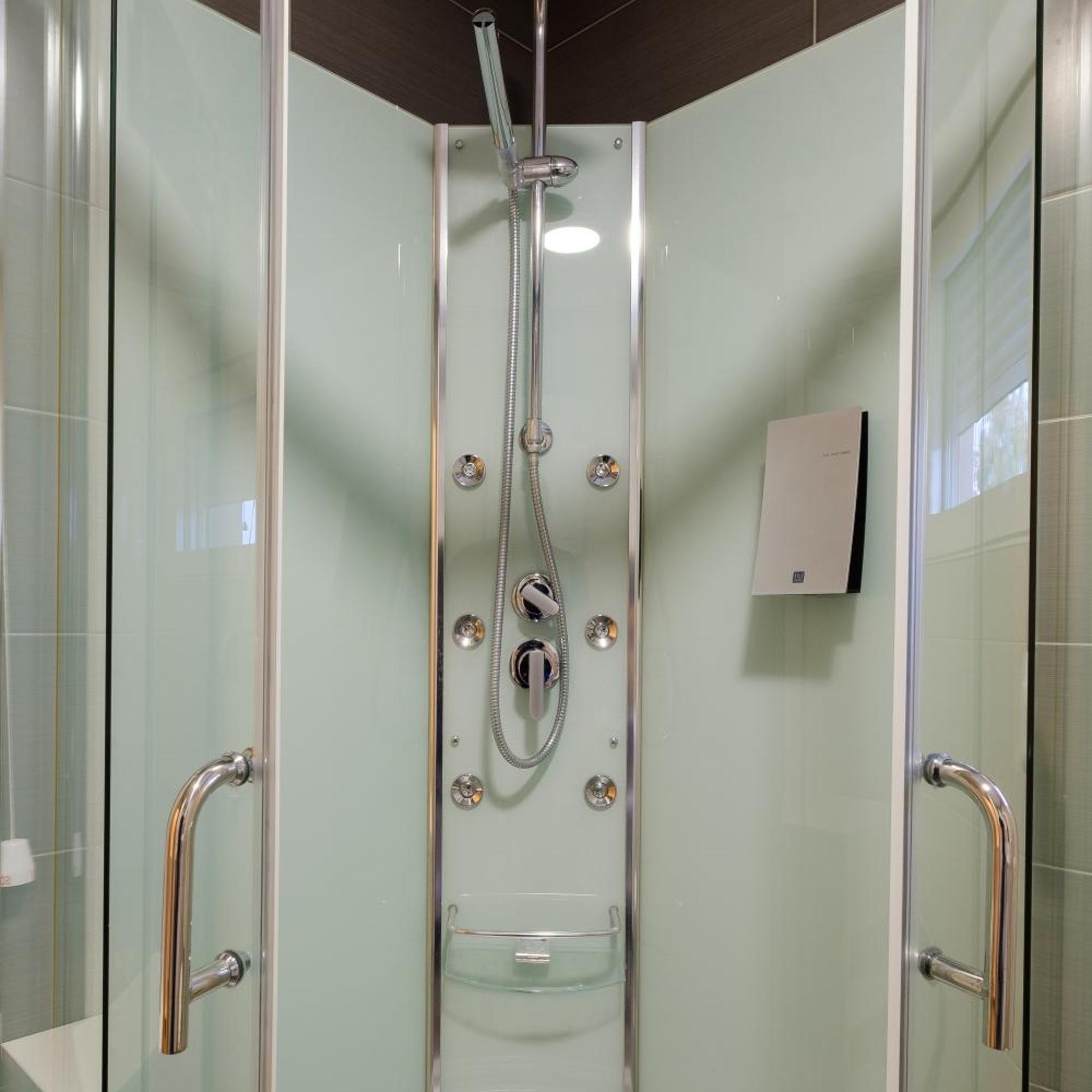 Airport Garni Hotel Belgrade 35/58