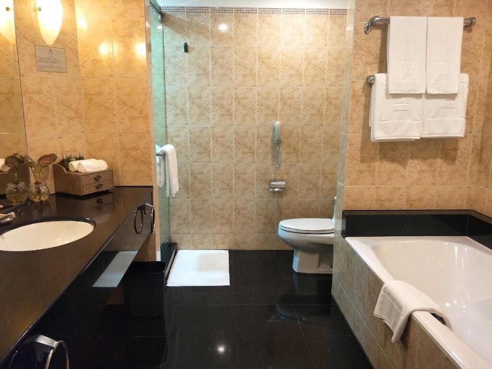 Hainan Junhua Haiyi Hotel 42/43
