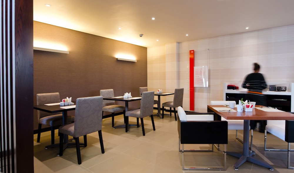 Voila Hotel 42/56