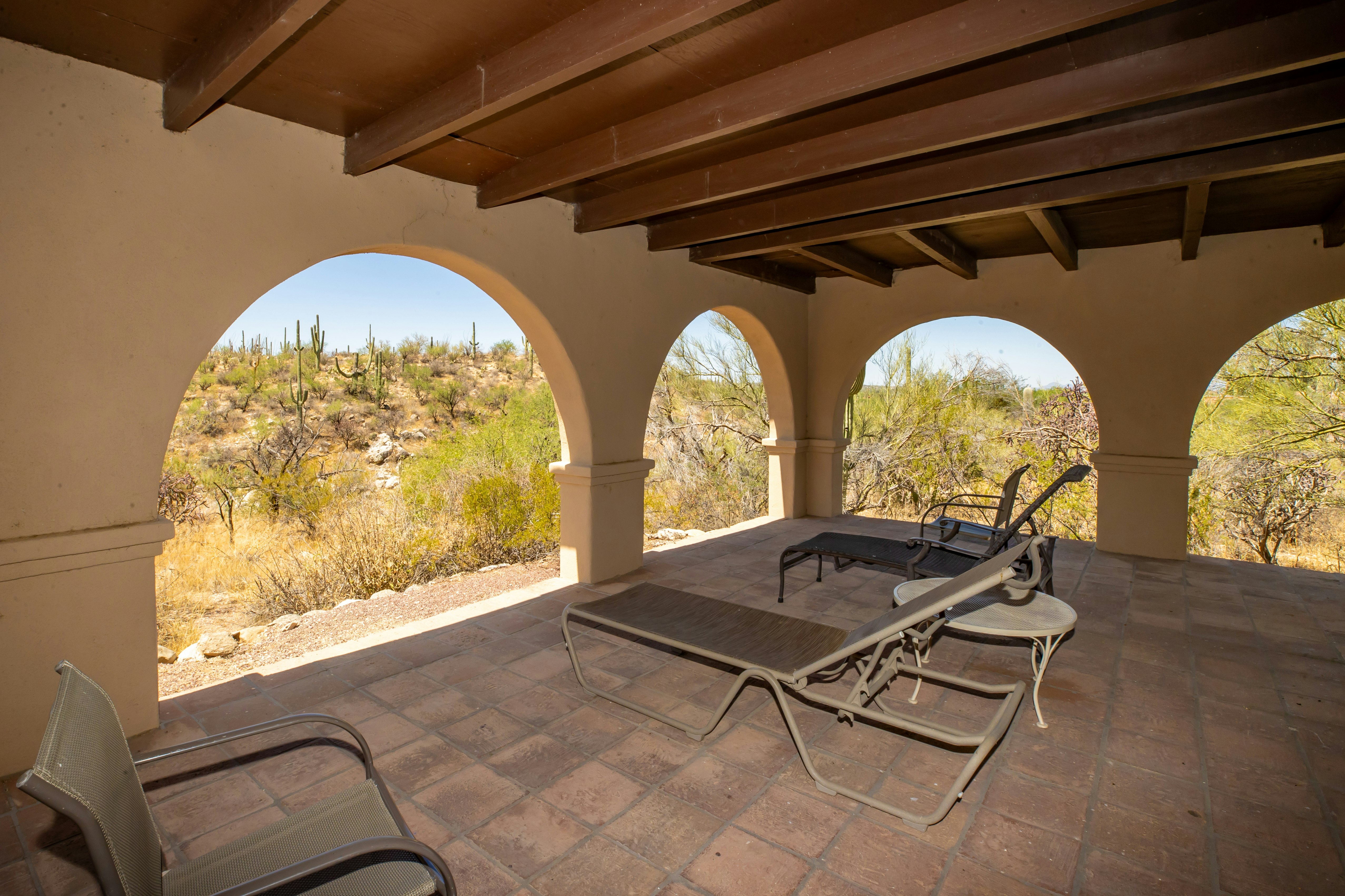 Tanque Verde Ranch 39/76