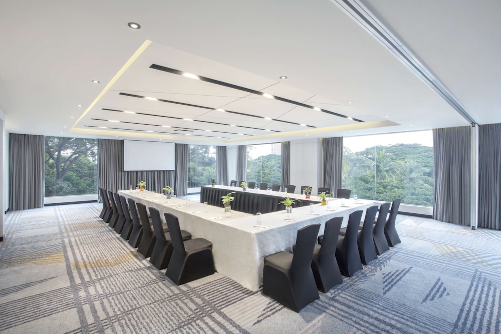 Hyatt Centric Mg Road Bangalore 49/72