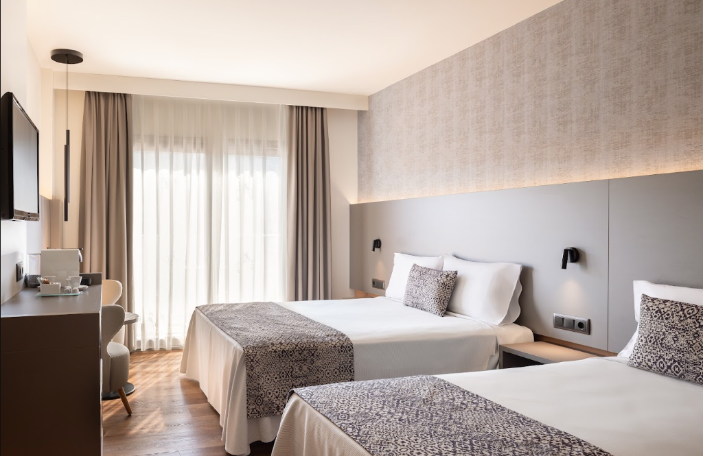 Golden Bahia De Tossa & Spa 23/75