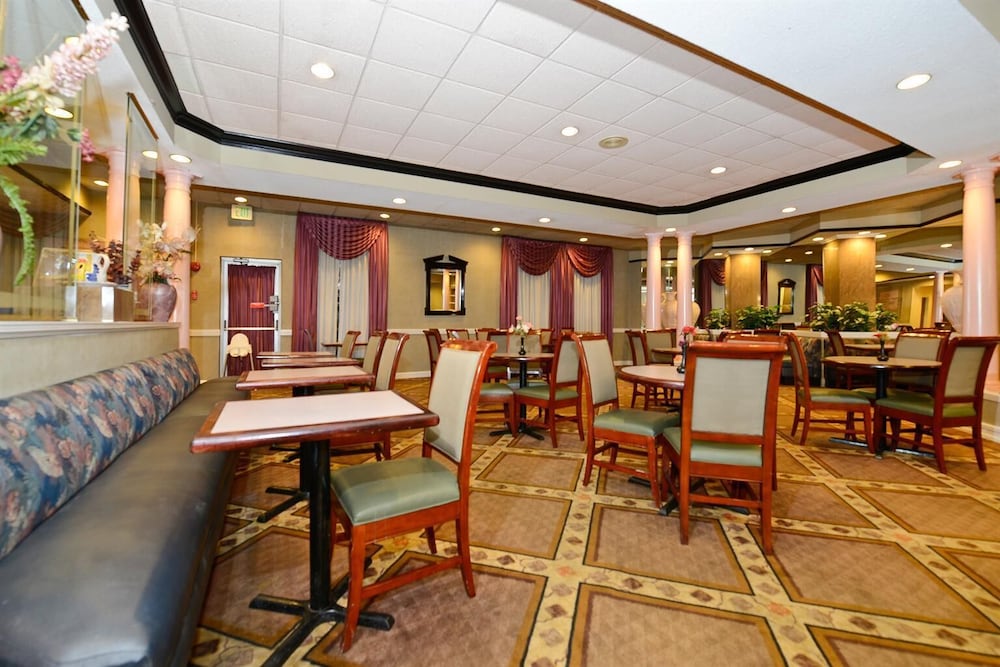 Americas Best Value Inn Baltimore 22/30