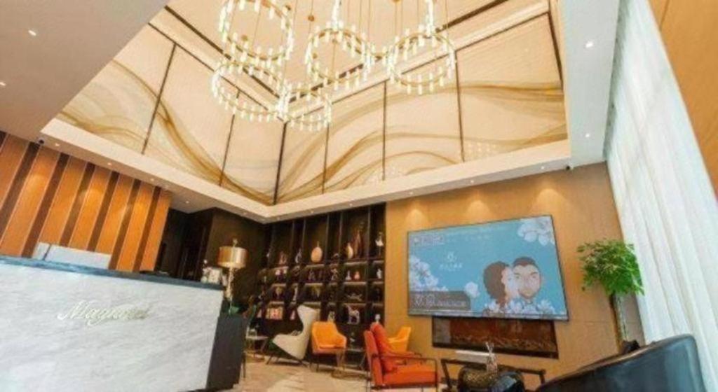 Magnotel (Tongxiang Shimao Center) 13/49