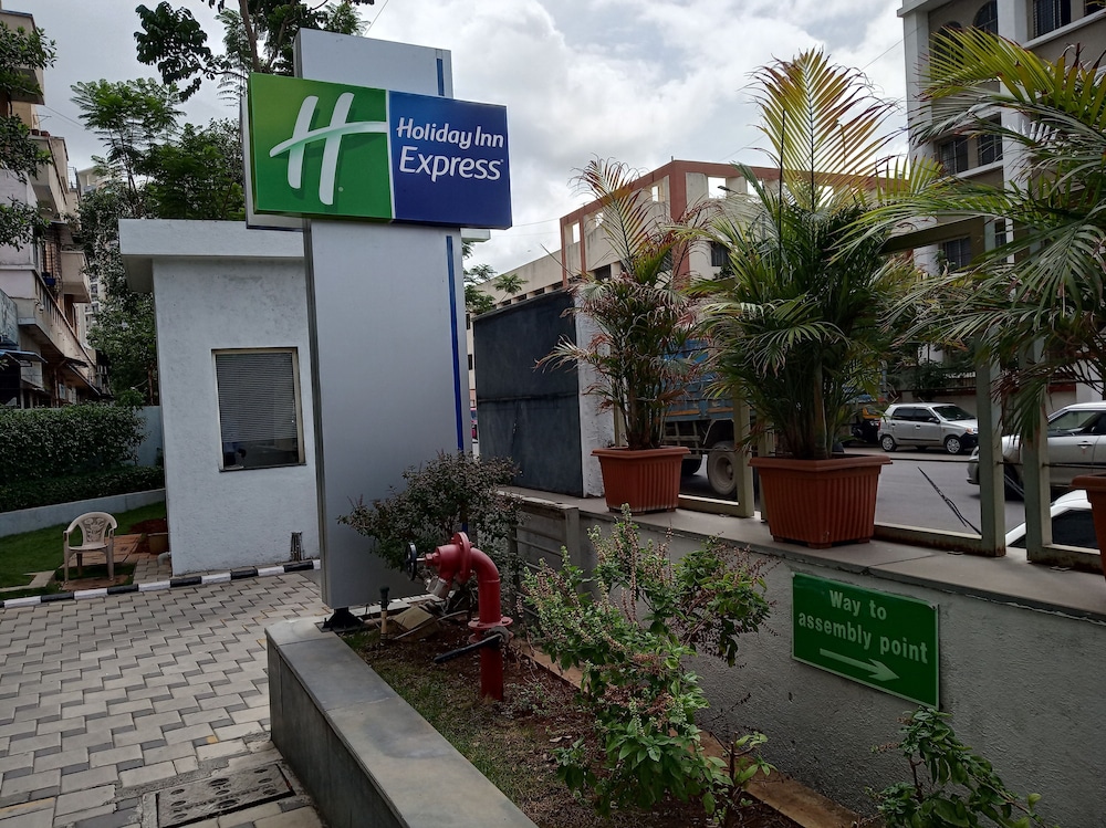 Holiday Inn Express Pune Pimpri 5/49