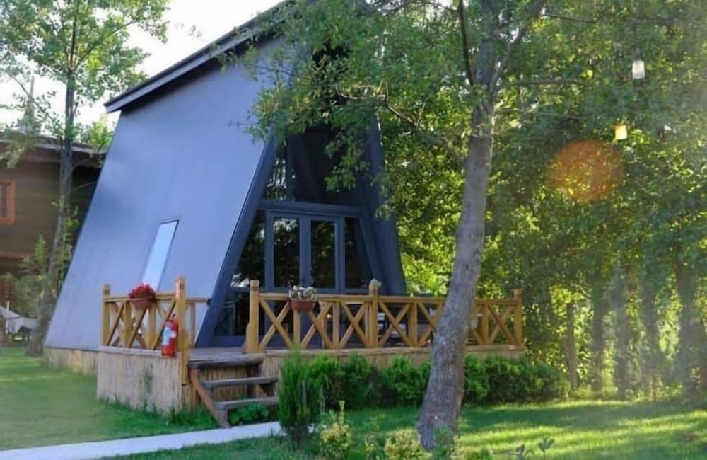 Sapanca Bamboolow Resort 4/50