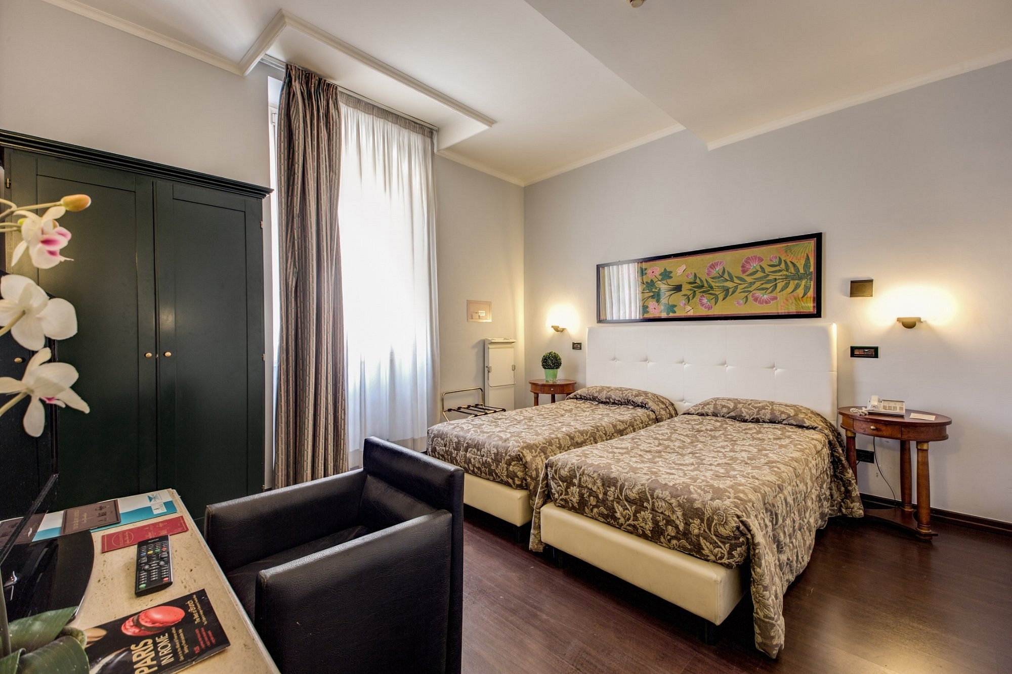 Junior Suite, Annex