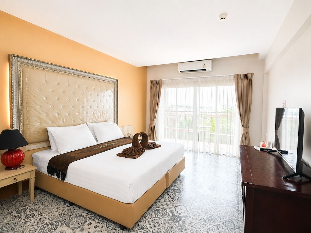 Harmony Inn 23/50
