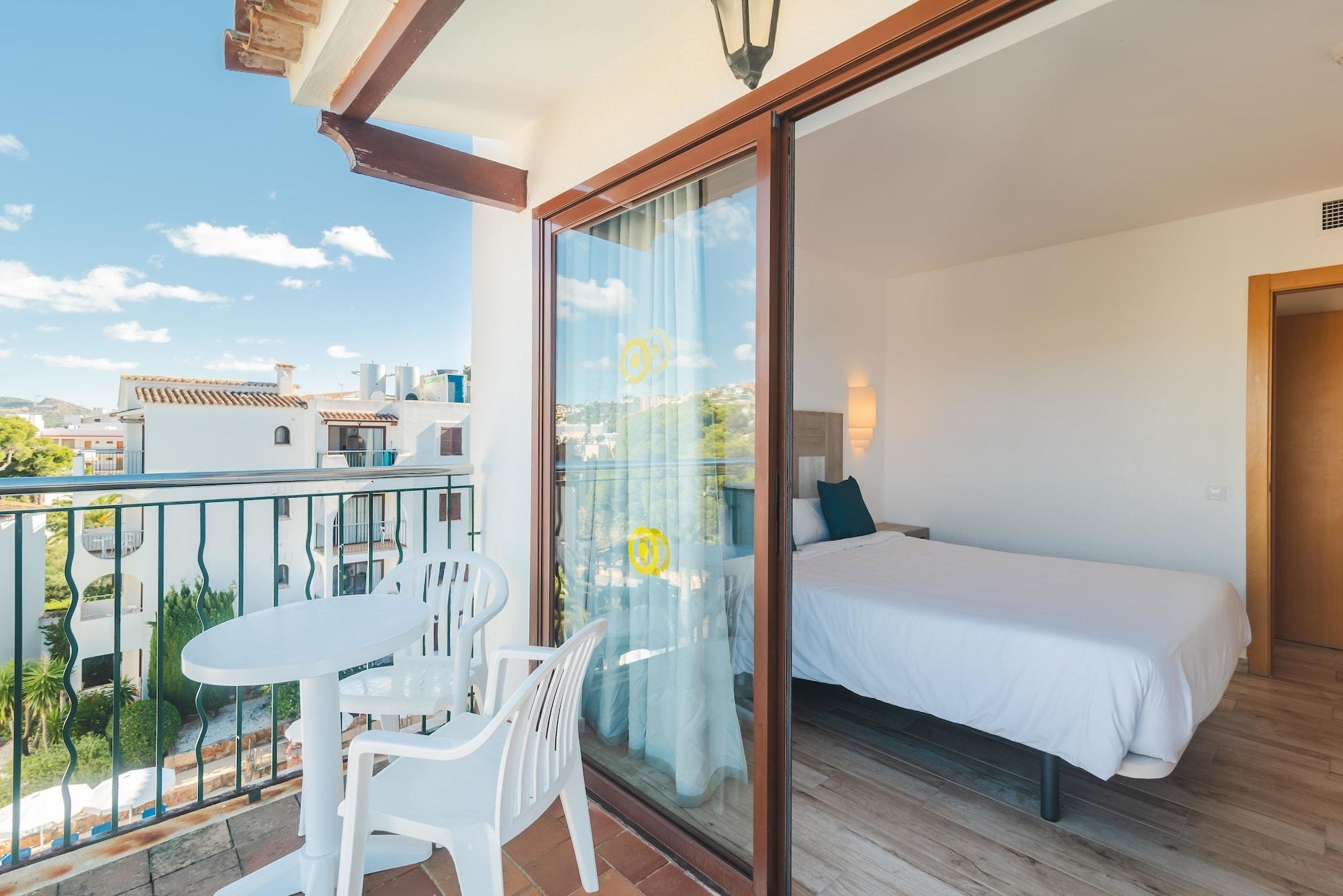 Apartment 1 bedroom Pool View Balcony 2+1، Flipflop Surfing Playa 7/10