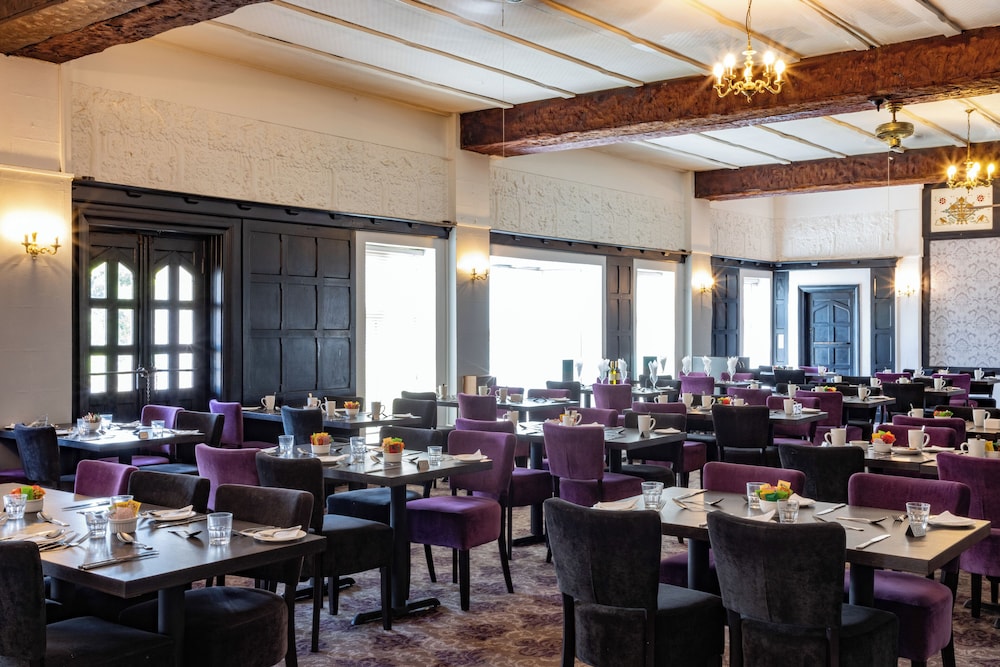 Esplanade Hotel 48/60