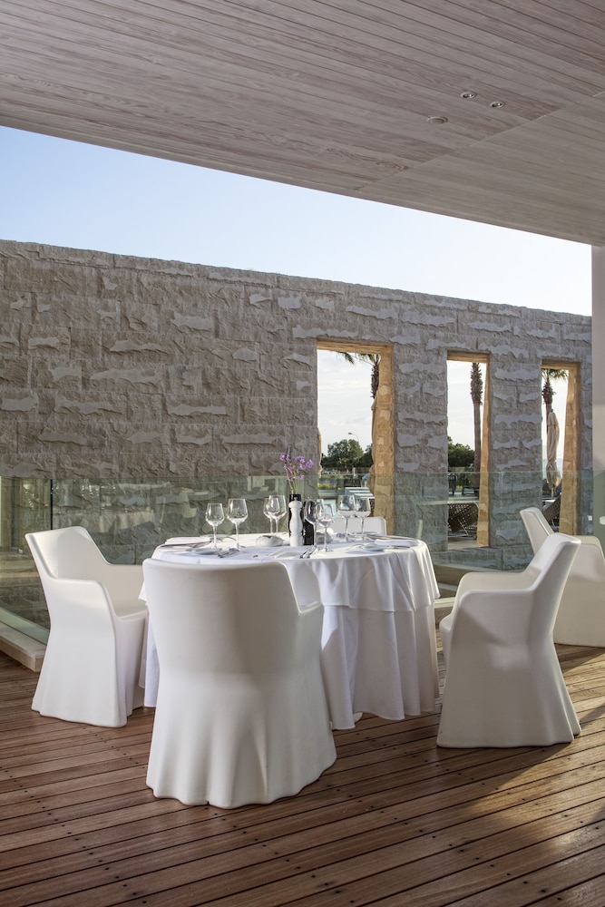 Aqua Blu Boutique Hotel and Spa - Adults Only 60/70
