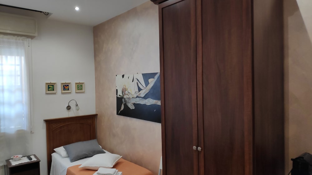 Bed And Breakfast Centrale 8/50