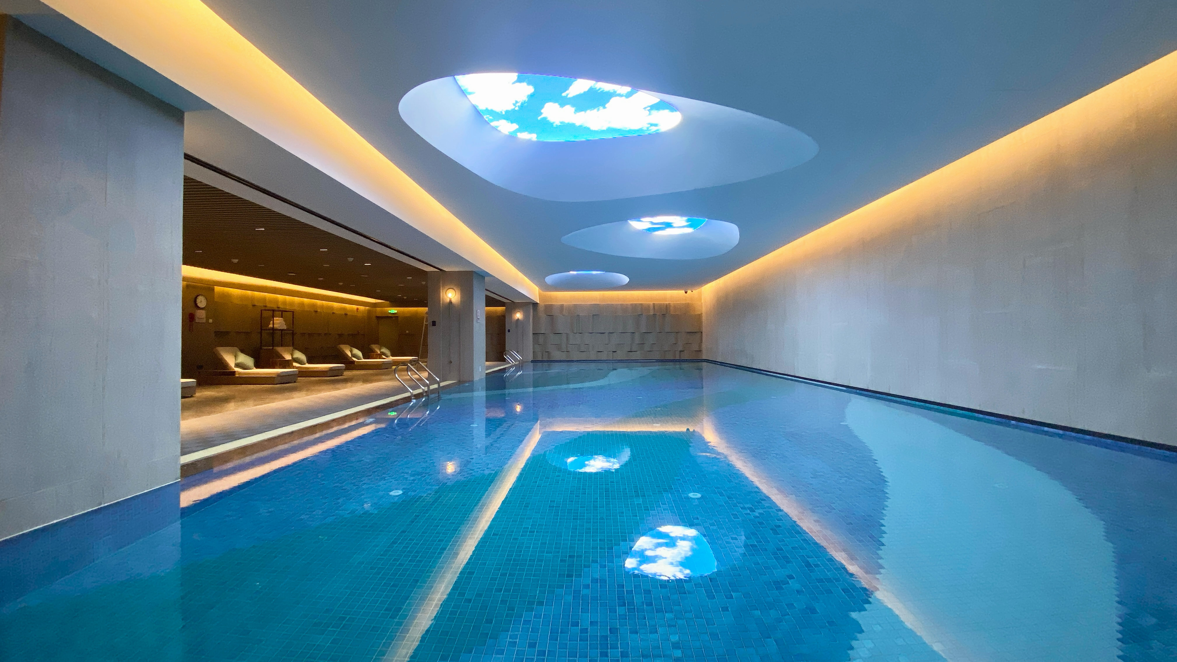 Crowne Plaza Xi'an Weiyang by IHG 25/50