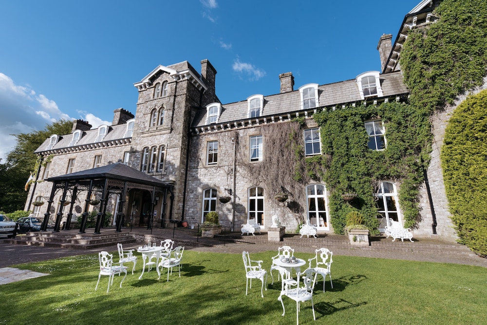 Grange Hotel 43/50