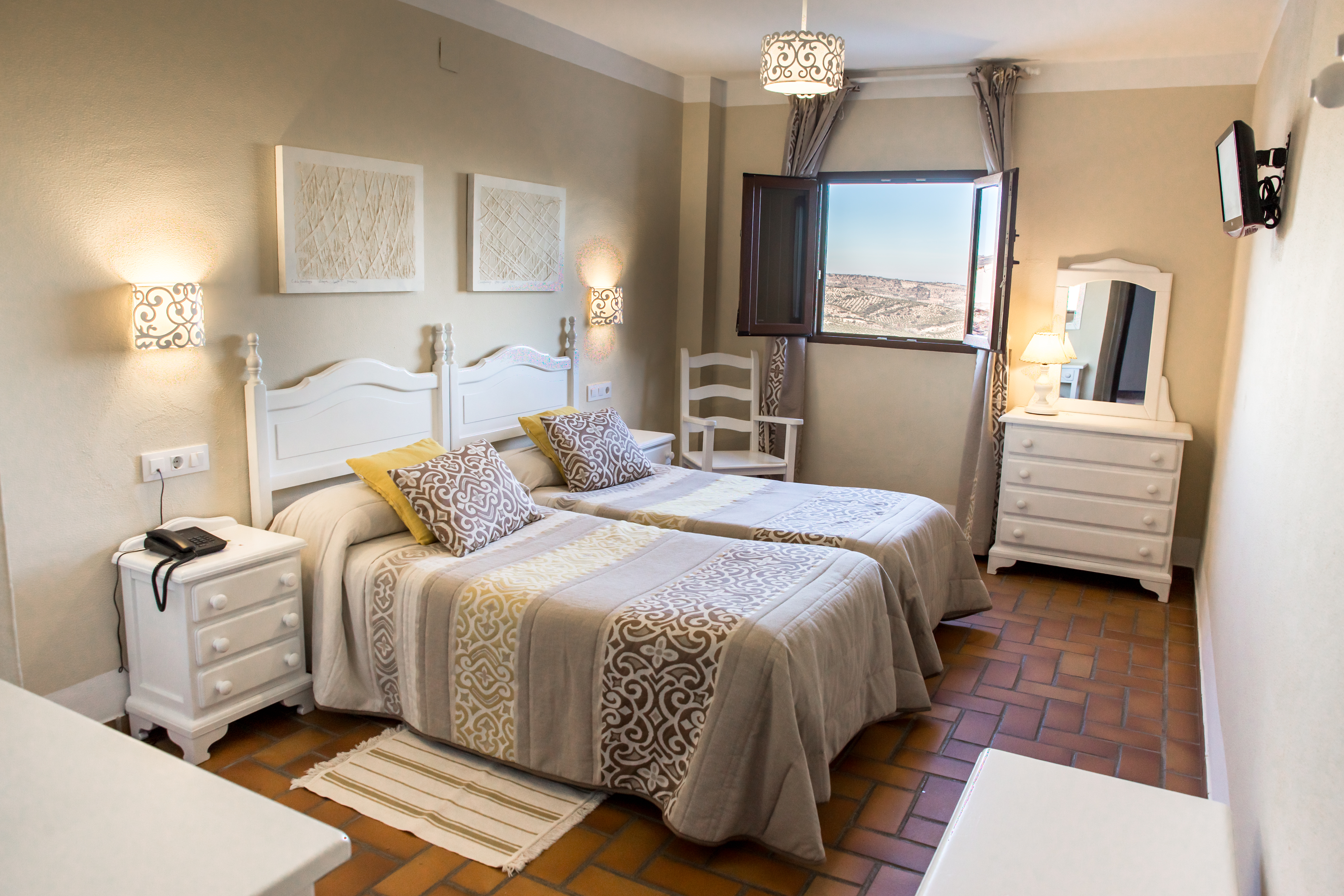 Standard, Single, Double Bed, ZUHAYRA 2/3