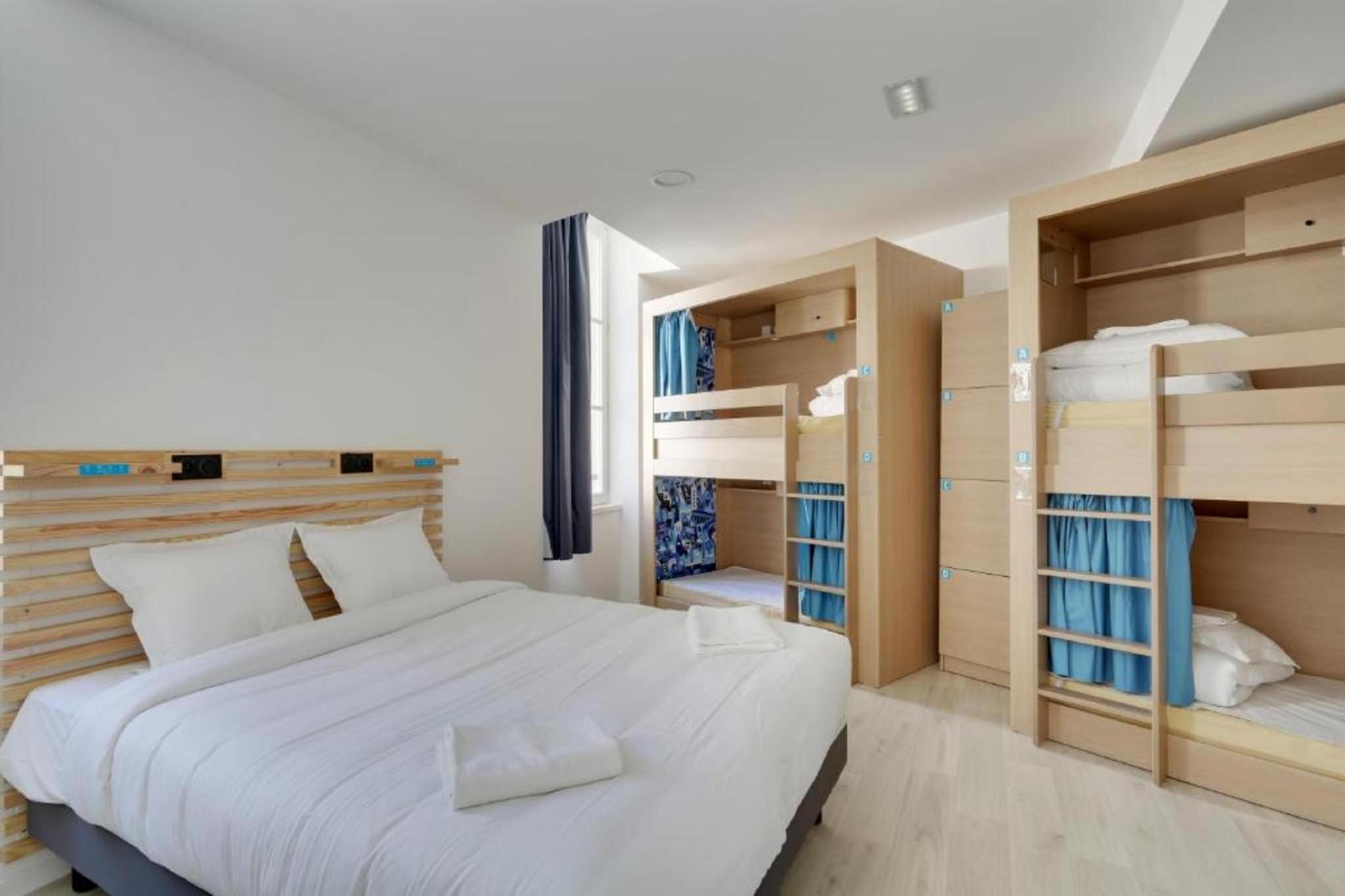 The People Hostel Marseille 5/24