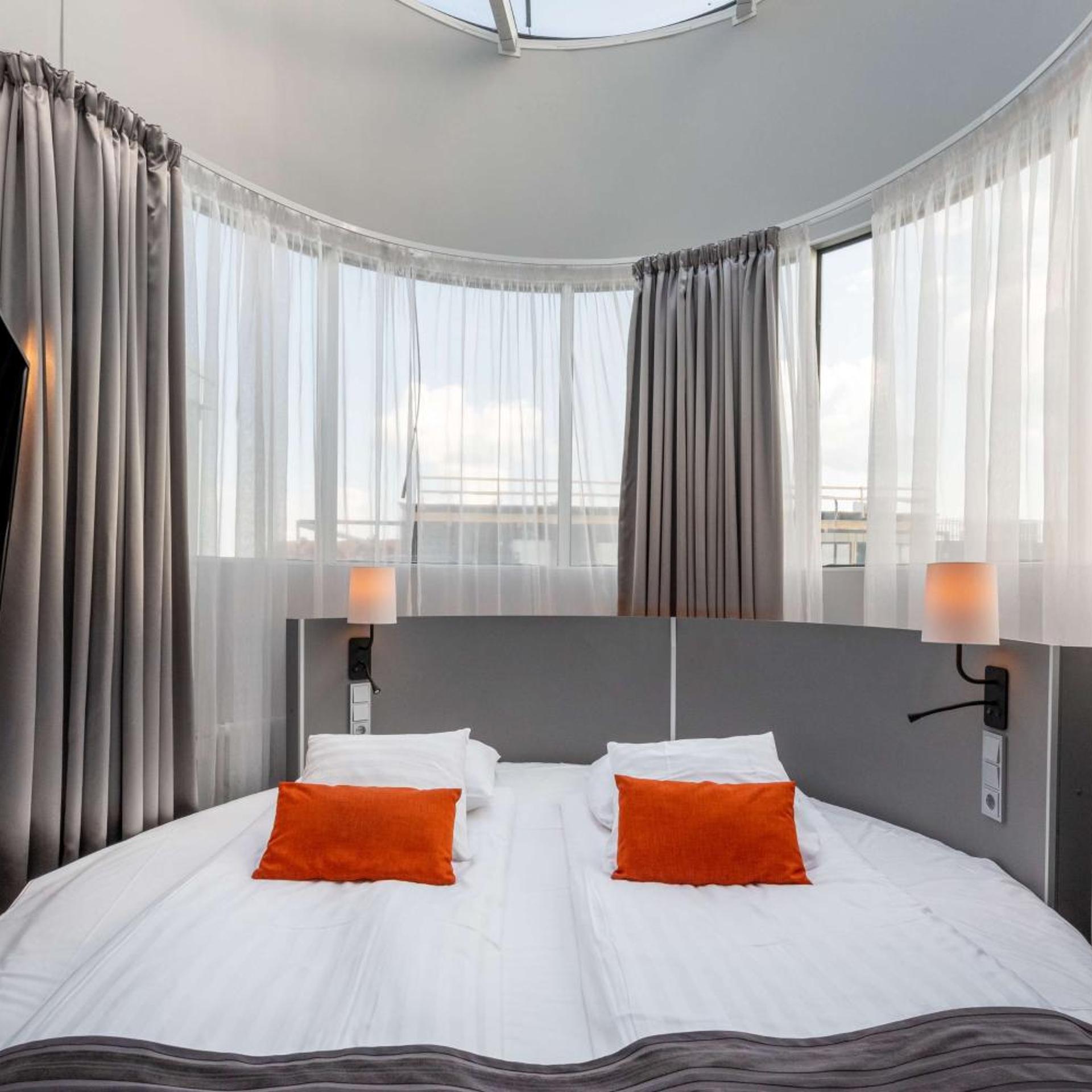 Master, Suite, Sofa