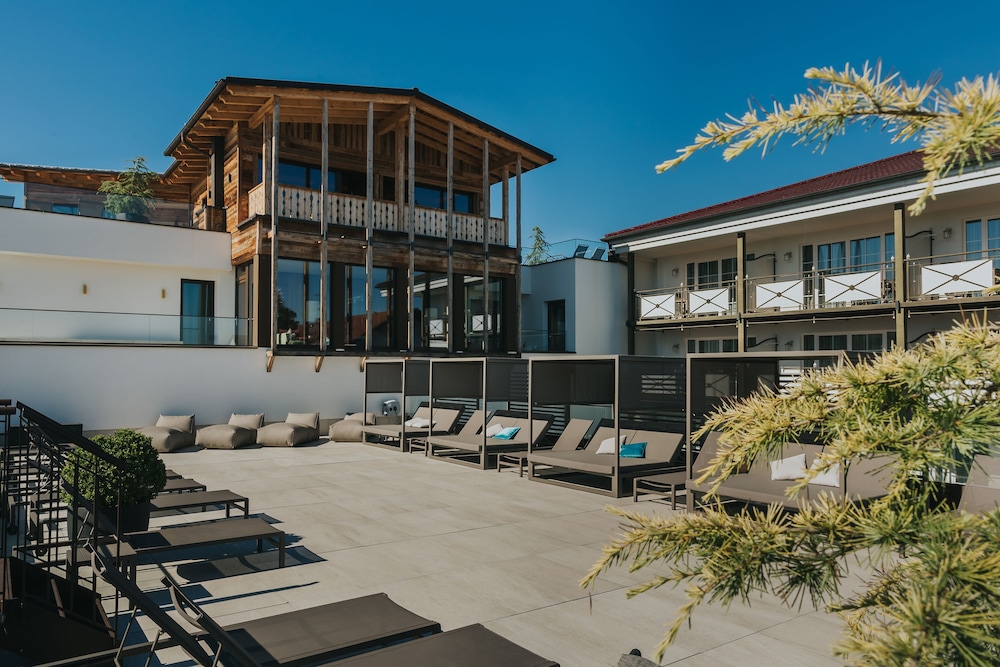 Ortners Resort 47/50