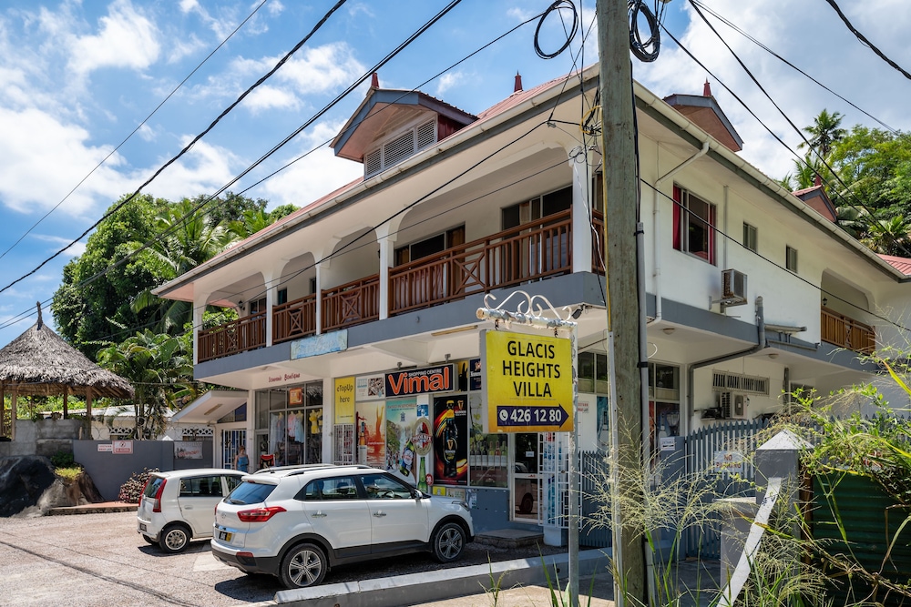 Glacis Heights Villa 34/50