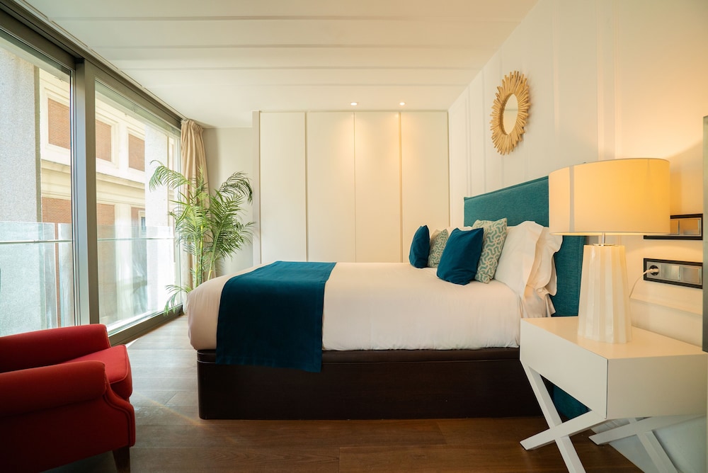 SmartRental Collection Gran Via Centric II 23/57