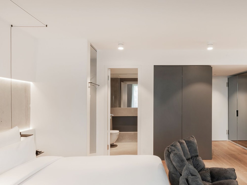 Lounge, Deluxe, King Bed