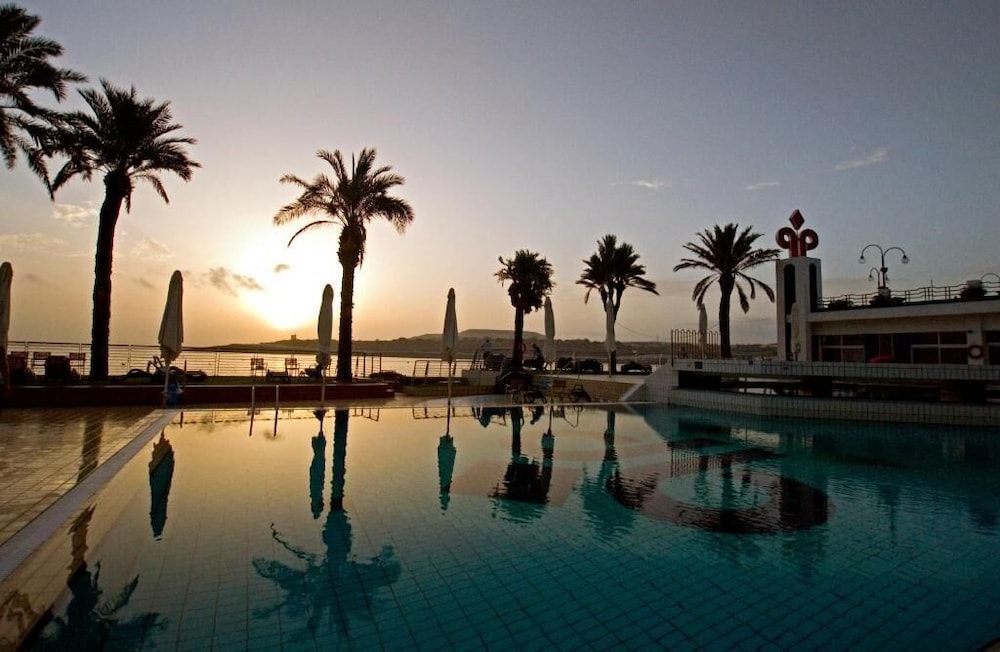 Qawra Palace Resort & Spa 9/66