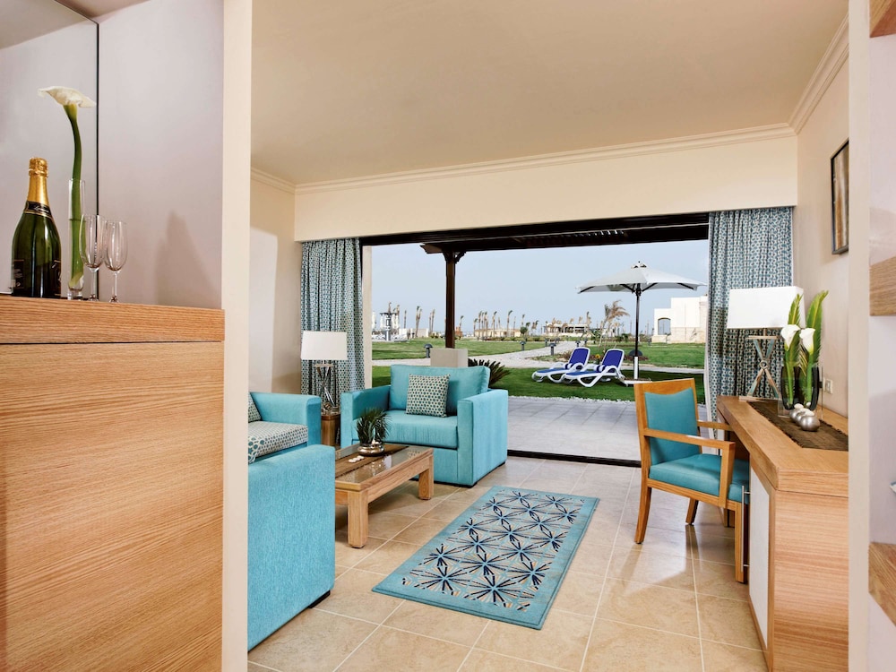 Movenpick Waterpark Resort and Spa Soma Bay 50/83