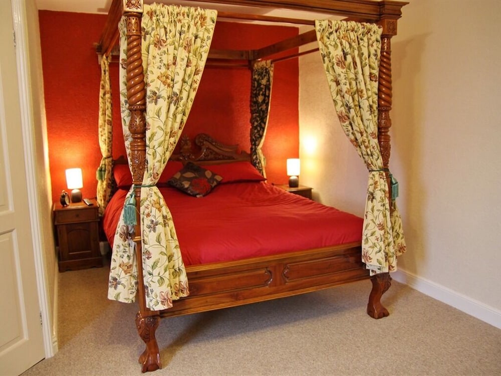 Angel Guest House 21/31