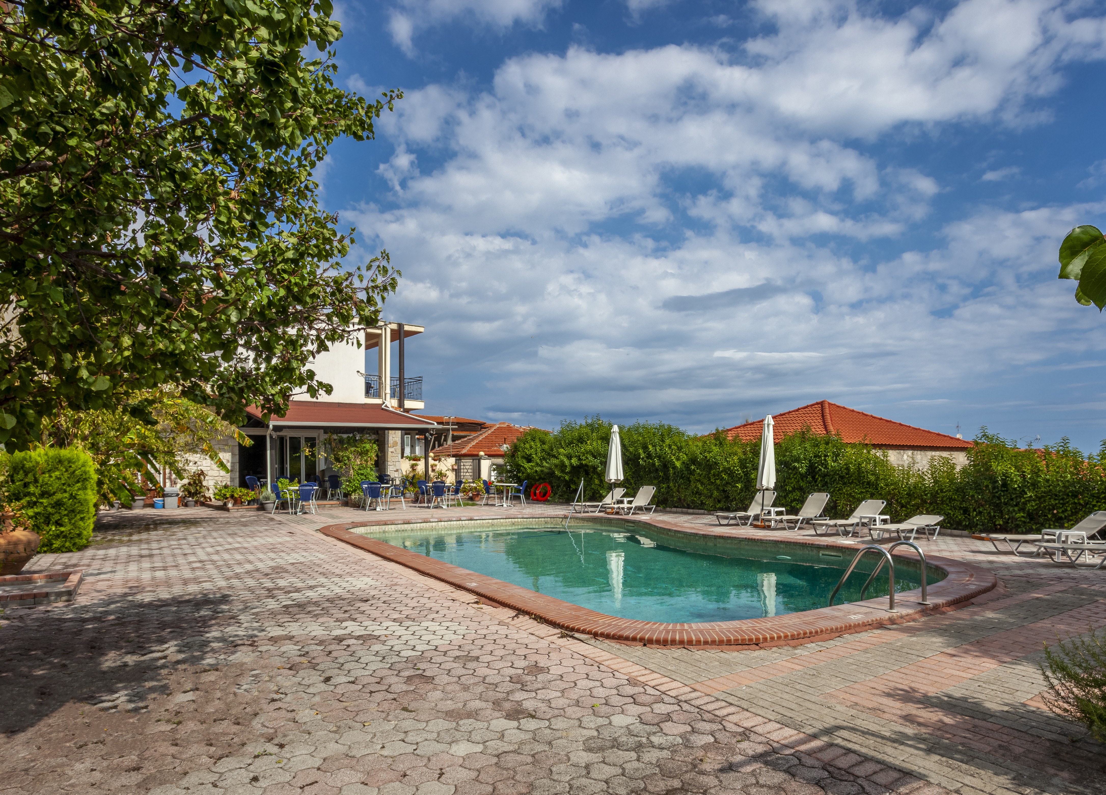 Skentos Hotel 27/29