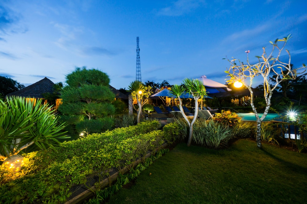 Laguna Reef Huts 59/70