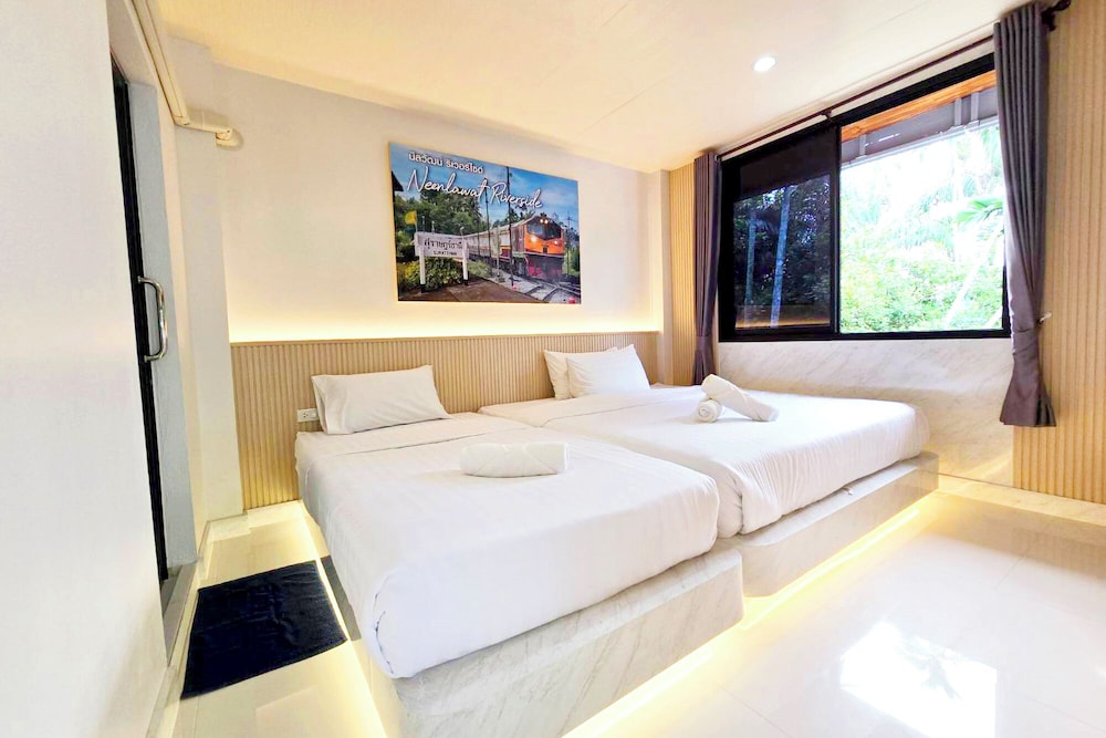 Comfort, House, Twin Beds, 2 King Beds, Garden View