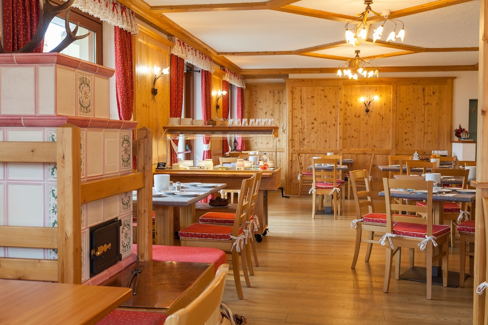 La Vallee Blanche Hotel 55/69