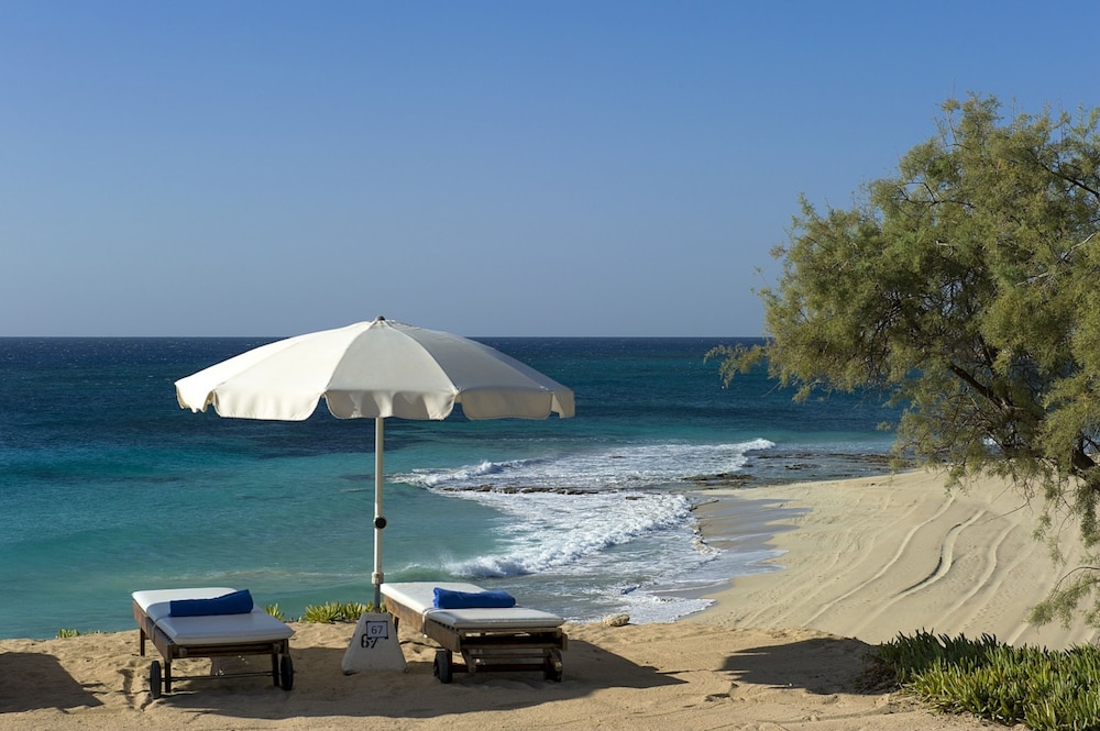 Grecian Sands Hotel 62/71