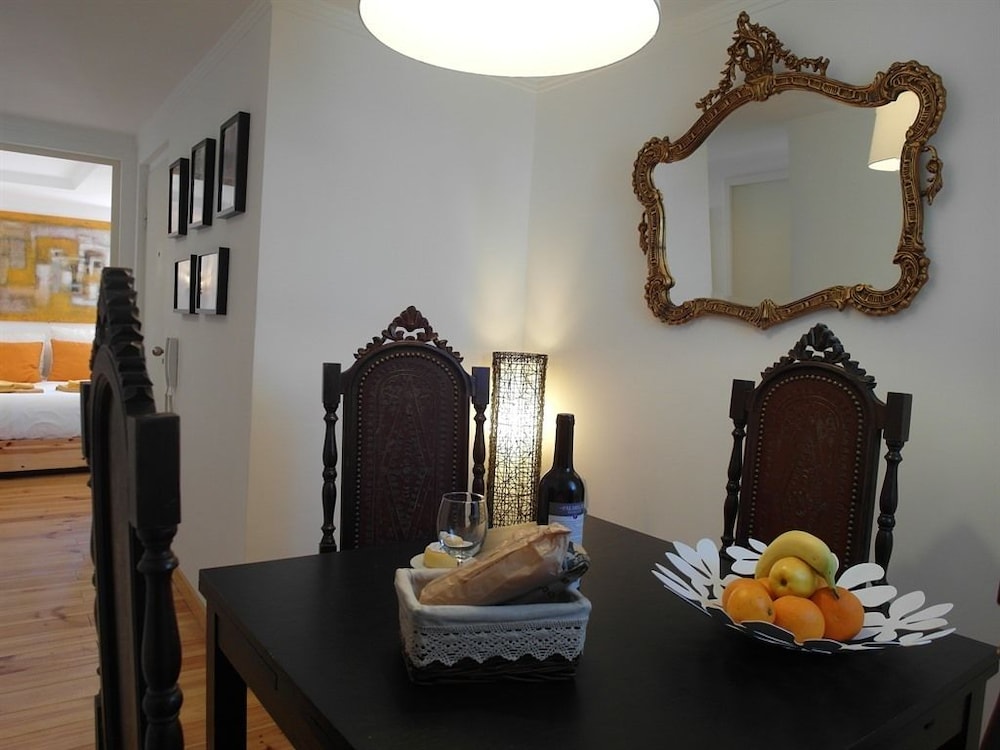 Santosweethome 1 23/50