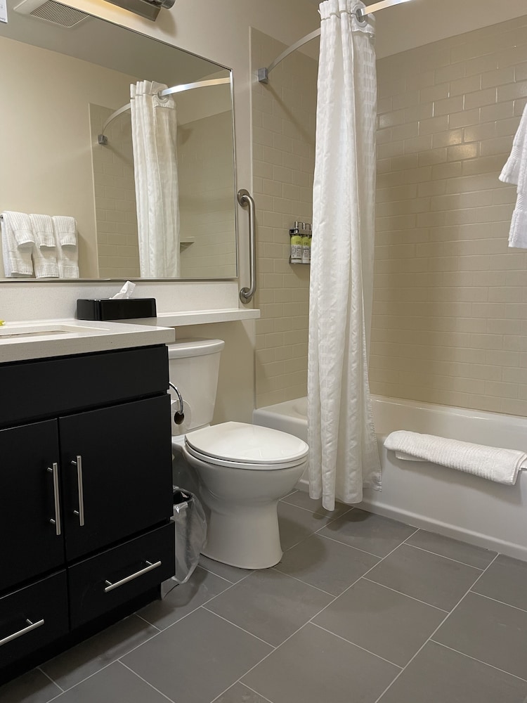 Candlewood Suites Chester - Philadelphia 17/69