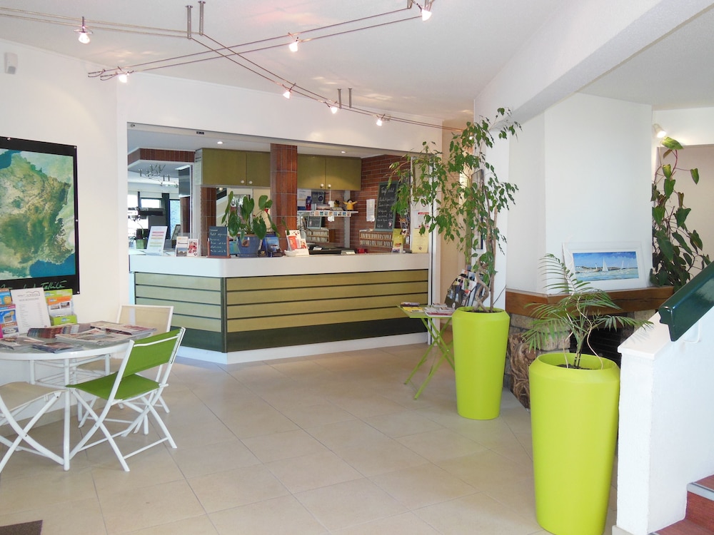 Inter-Hotel Le Beaulieu 3/24