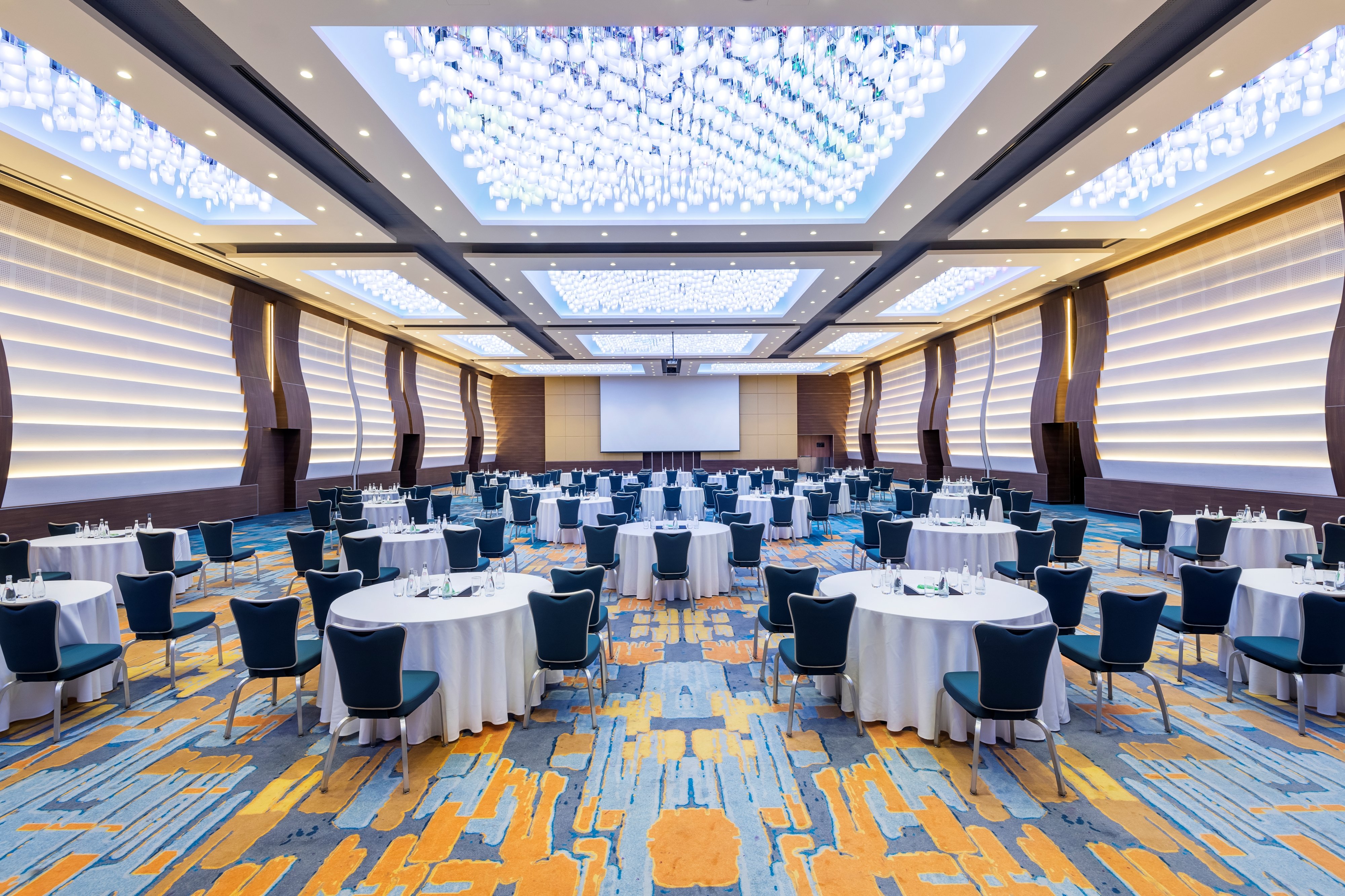 Holiday Inn Doha - The Business Park 66/73