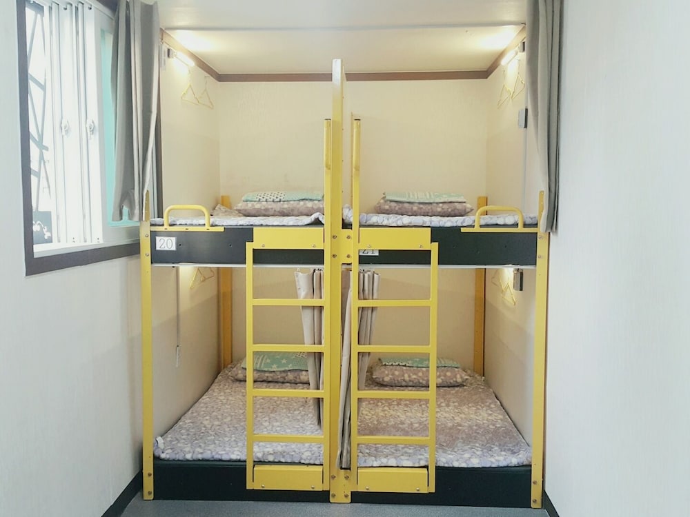 Dream Guest House 45/65