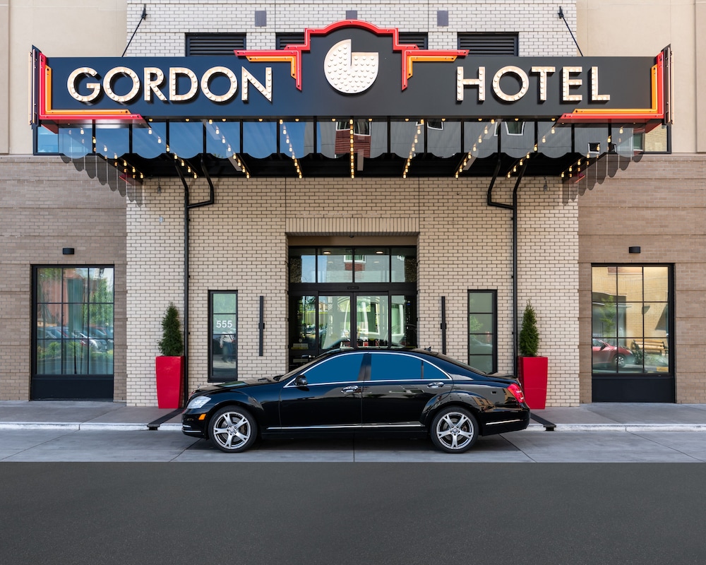 The Gordon Hotel 27/36