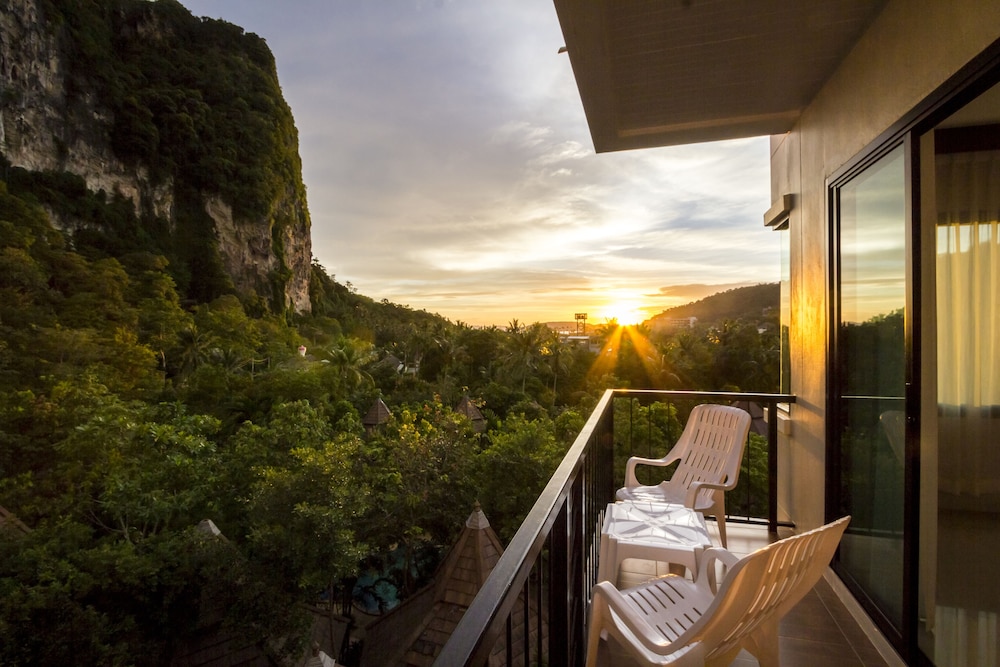 ANDAMAN PEARL RESORT 42/67