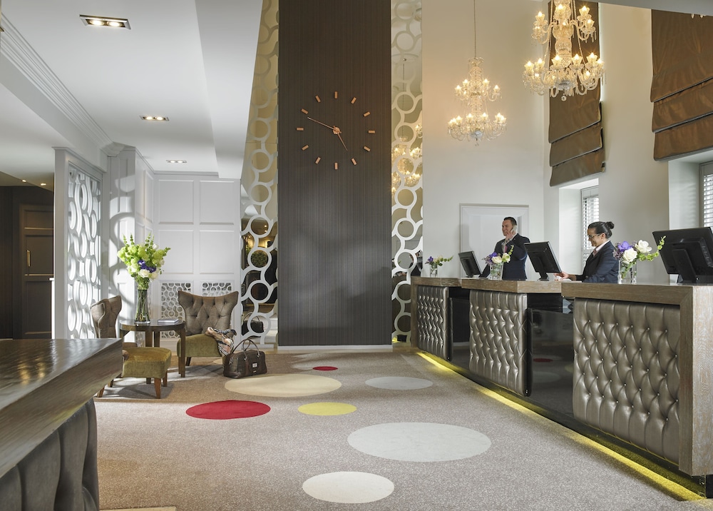 Castlecourt Hotel 6/54