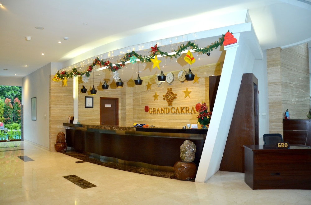 Grand Cakra Hotel 6/52